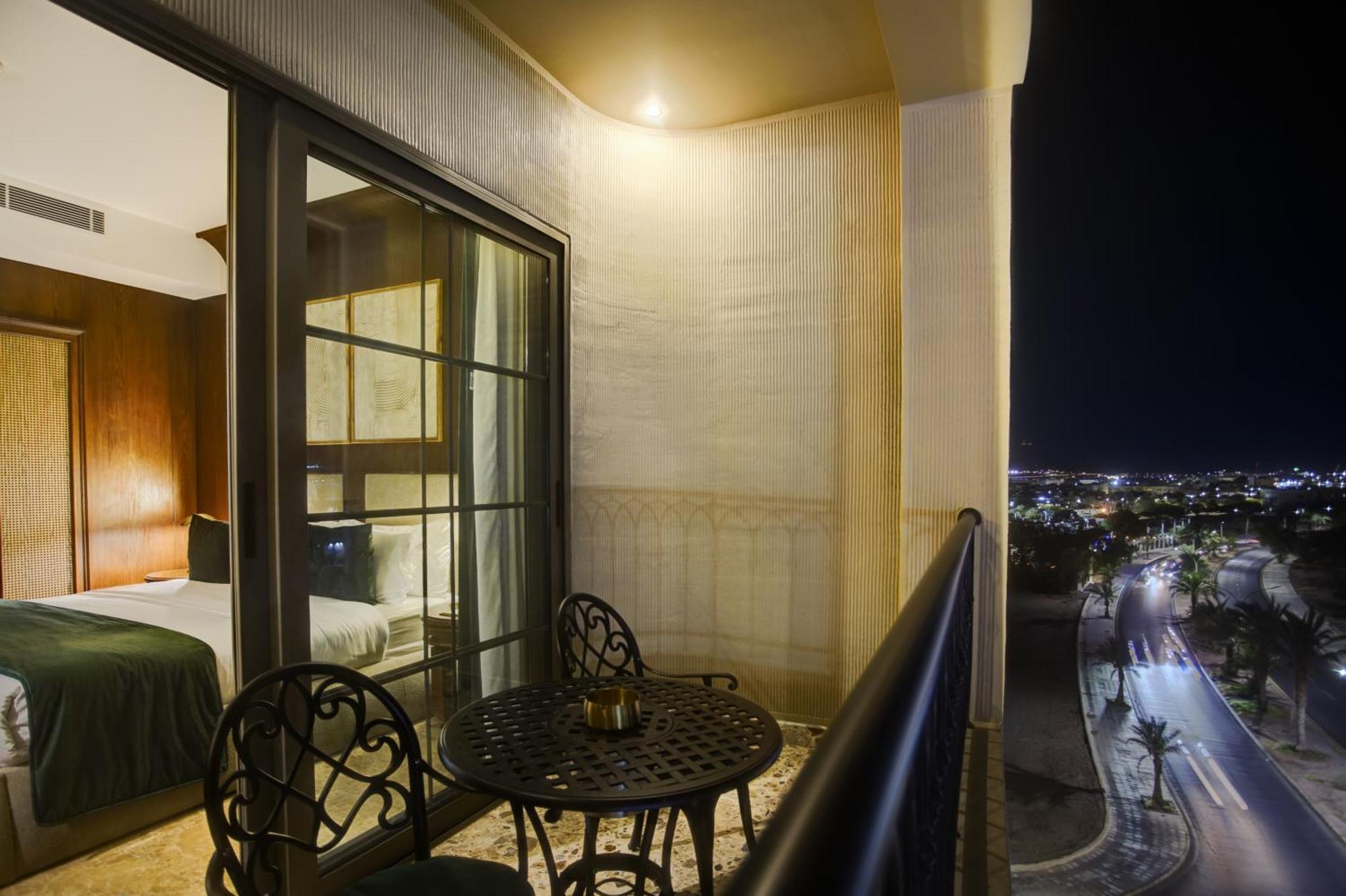 Bratus Hotel Akaba Exterior foto